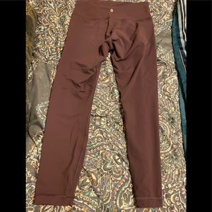Lululemon Wunder Under size 10
